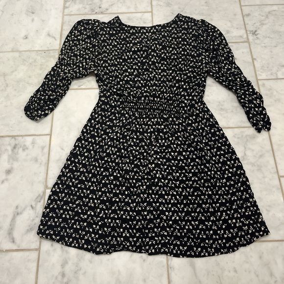 Zara Black and White Mini Dress. Like new. - Picture 3 of 4